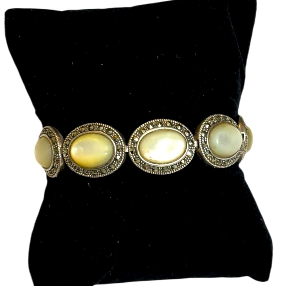 Vintage 925 Silver Mother of Pearl & Marcasite Bracelet 7.5” Oval Link Signed